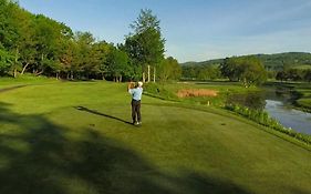 Quechee Hollow Comfort